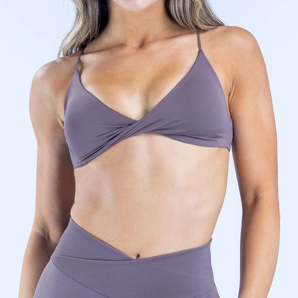 Vision Twist Front Sports Bra  – обзор и цена Quick Dry Underwear