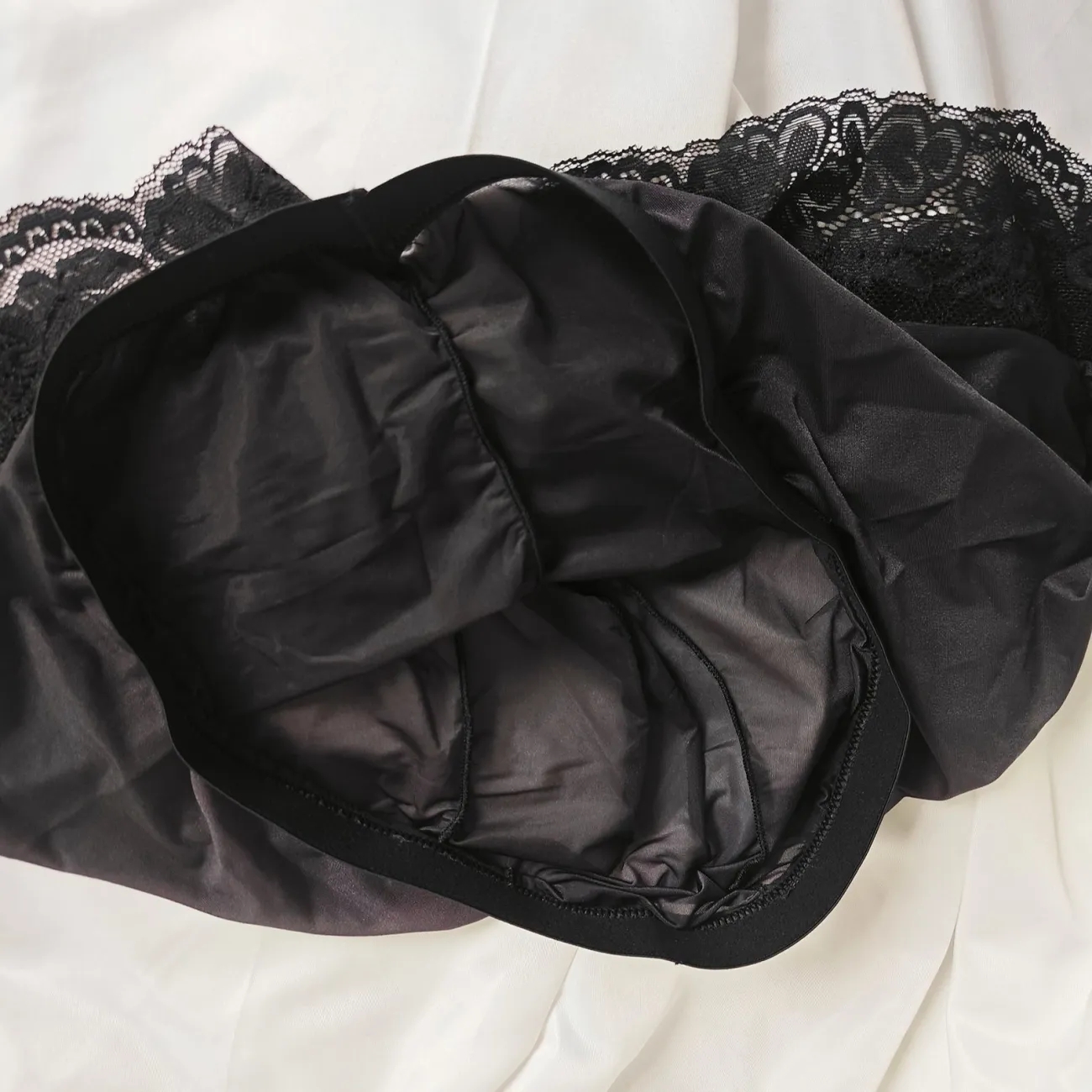 Sexy Man's Glossy Lace Hem Sho – обзор и цена Pouch Boxer Pouch